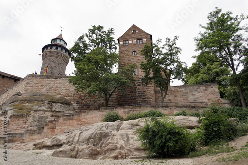 historische Altstadt Nürnberg - Sinwelturm und Walpurgiskapelle photo