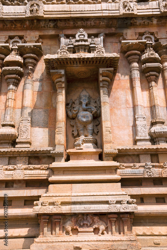 Ganesha, niche on the southern wall, Subrahmanyam shrine, Brihadisvara Temple complex, Tanjore, Tamil Nadu photo