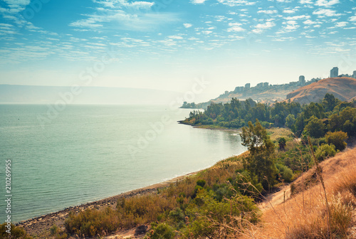 Carta da parati Skyline, view of Tiberias in Galilee, The Sea of Galilee, Lake of Gennesaret, Is