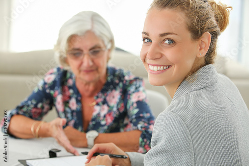 senior with banker meeting about contracting new credit