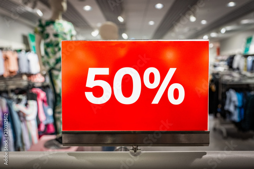 Slika na platnu Shopping sale sign half price