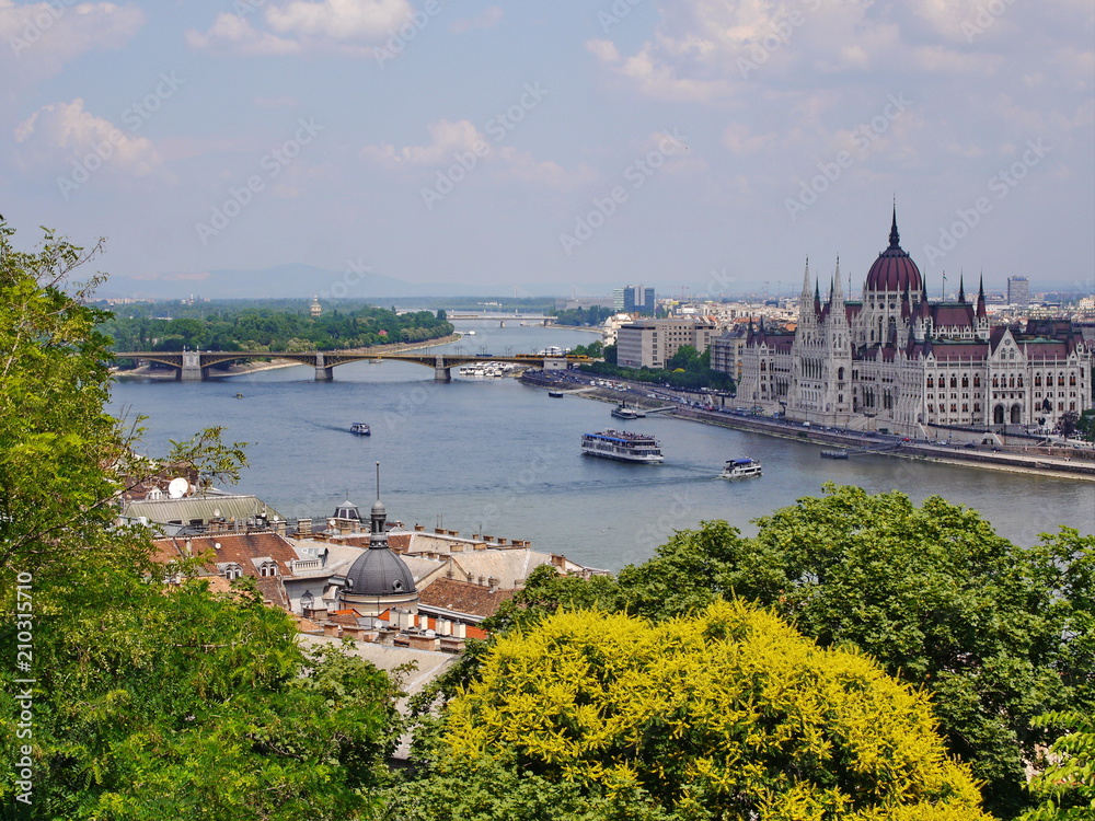 Budapest - Blick auf Pestufer 7