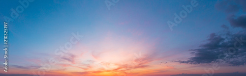 Slika na platnu Colorful sunset twilight sky