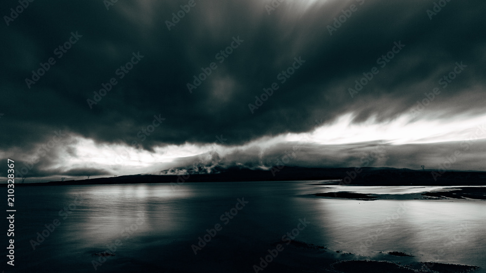 Naklejka premium dark sky II