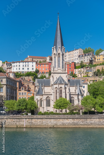 Vieux-Lyon, Saint-Georges church on the quay, colorful houses in the center 