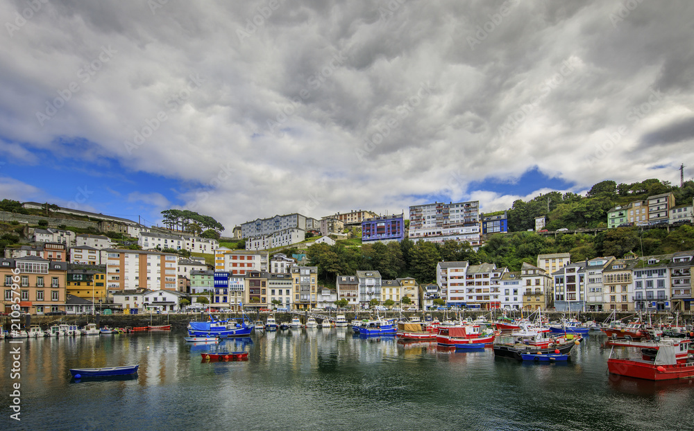 Luarca is in the province of Asturias in the Asturias and Cantabria region of Spain.
