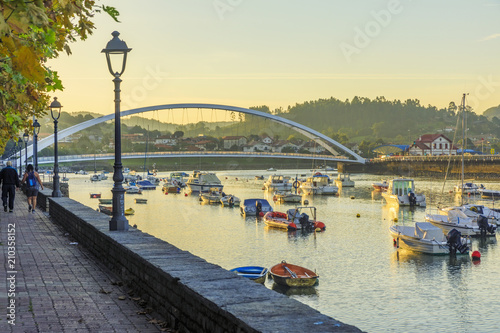 Plentzia is a town and municipality located in the province of Biscay, in the autonomous community of the Basque Country.
 photo