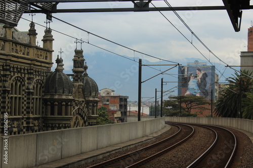 Bild auf Leinwand Metro in Medellin, Colombia