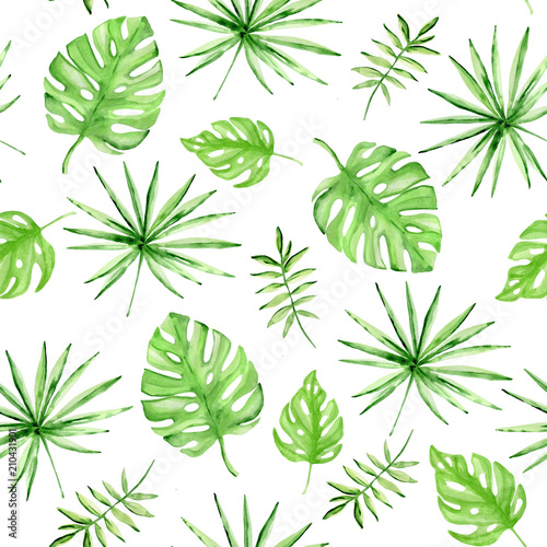 Seamless pattern with green palm leaves © artspace