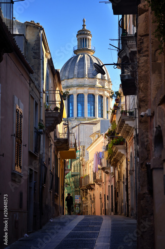 Ragusa Ibla, or simply Ibla, is one of the two neighborhoods that form the historic center of Ragusa in Sicily. © Marta P. (Milacroft)