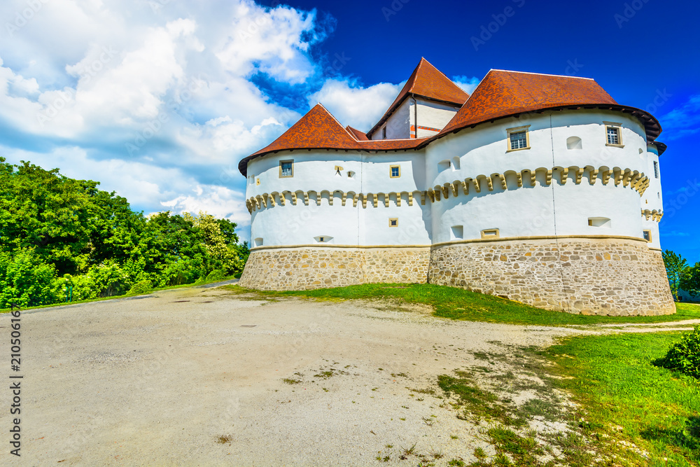 Veliki Tabor Zagorje landmark. / Scenic view at medieval castle Veliki Tabor in Croatia, Zagorje region. 