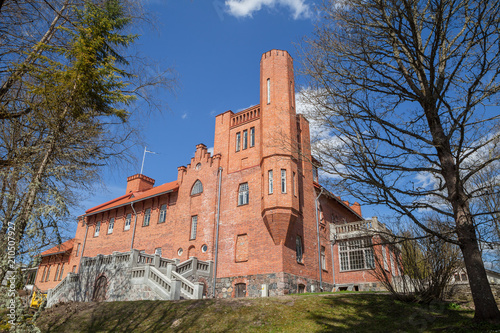 Janeda manor. The place visited by Herbert George Wells.