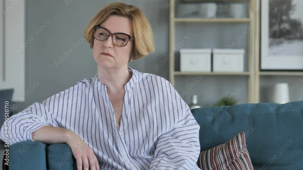 Penisve Thinking Sitting Senior Woman Penisve Thinking Sitting Senior Woman