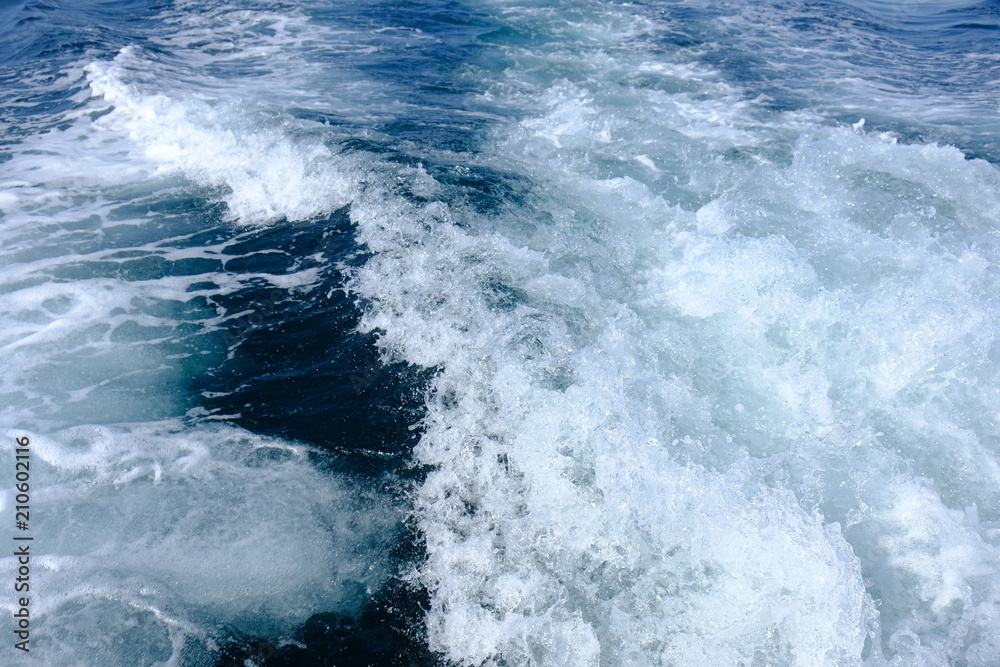waves 3 waves 3