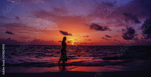 dreaming sunset maldives