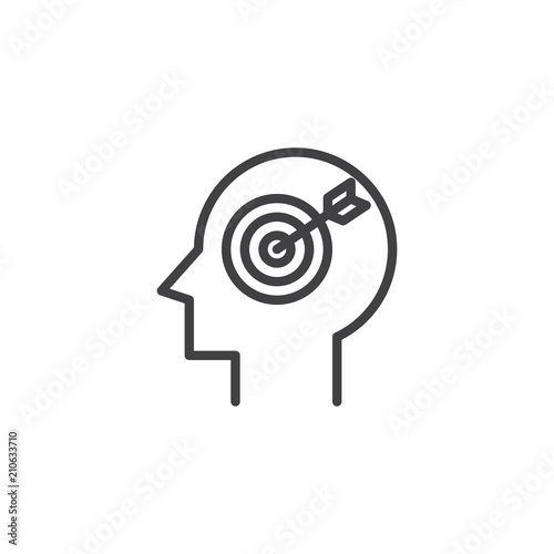 Target and head outline icon. linear style sign for mobile concept and web design. Focus brain simple line vector icon. Symbol, logo illustration. Pixel perfect vector graphics
