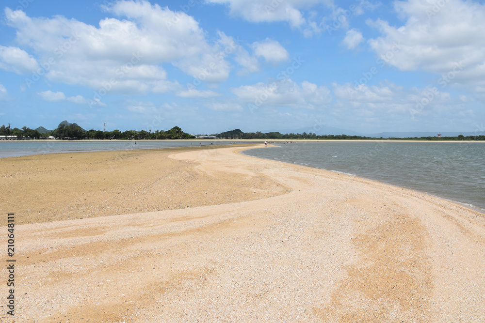 TALAY WAK or separated sea at Ko Lak island, Prachuap Khiri Khan TALAY WAK or separated sea at Ko Lak island, Prachuap Khiri Khan