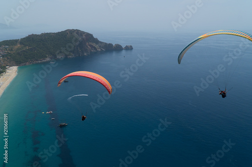 Beautiful view of flying parachutes © yESvideo.com.ua