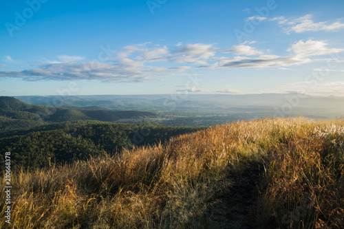 Table Top Mountain, Toowoomba  © 陵 飯島