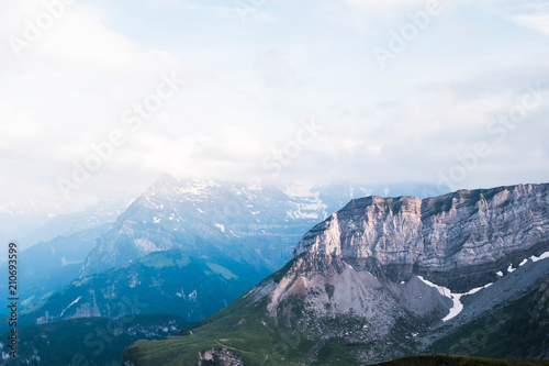 Berglandschaft beim Vierwaldstättersee (Niederbauen-Kulm) 