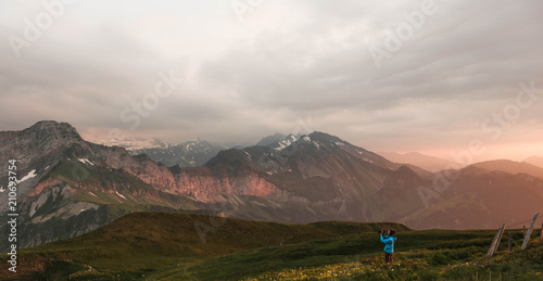 Berglandschaft beim Vierwaldstättersee (Niederbauen-Kulm) Sonnenuntergang