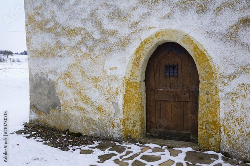 Zeilenkapelle in kreis Tuttlingen in Süddeutschland im Winter  photo