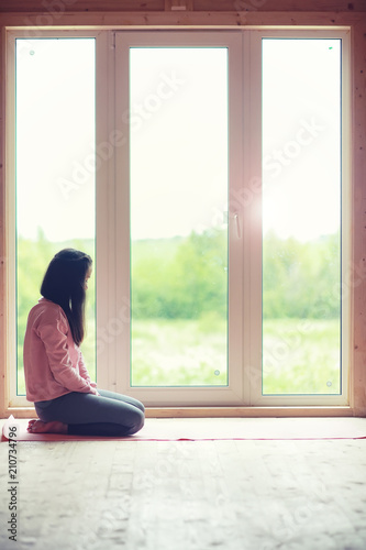 Free Download Girl in yoga poses on the floor - GFXLoad