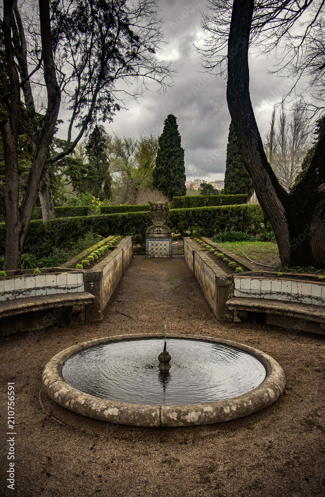 Roung Fountain