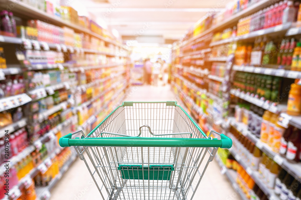 Abstract Defocused Blurred of Consumer Goods and Shopping Cart in  Supermarket Store, Shop Trolley Basket in Department Store. Business Retail  Customer Shopping Mall Service, Convenience Supermarkets foto de Stock |  Adobe Stock