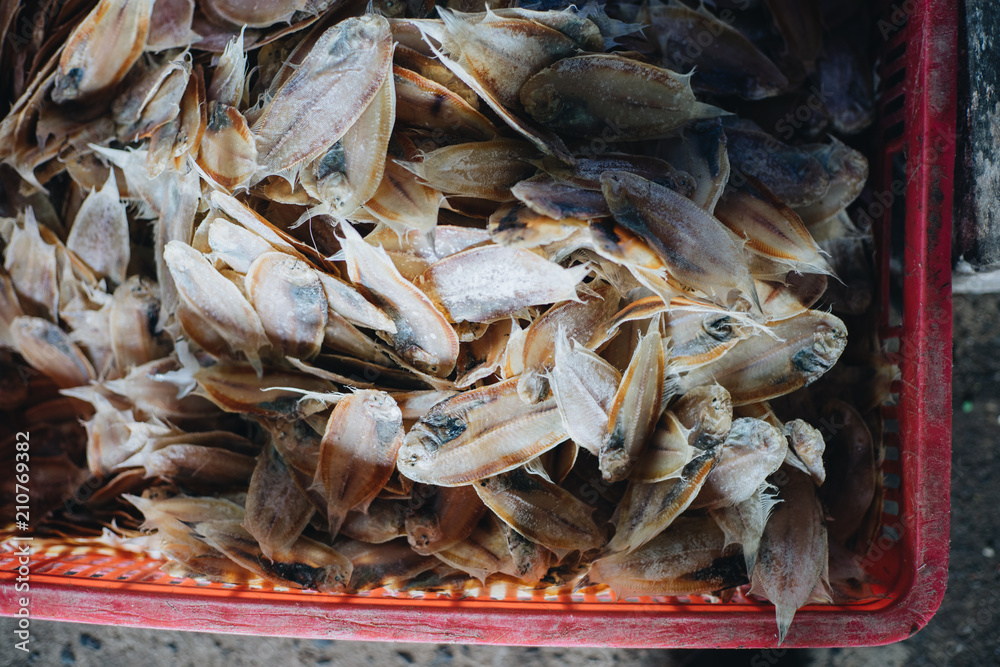 Dried fish 