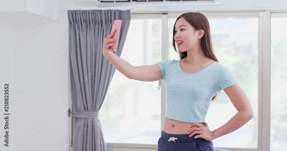 beauty woman selfie happily