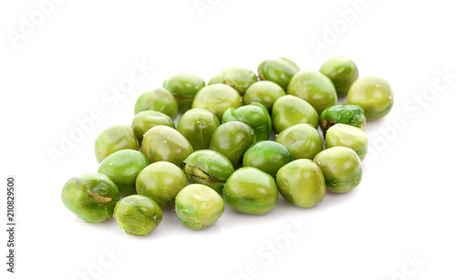 Wallpaper Mural Pile of green wet pea isolated on white background Torontodigital.ca