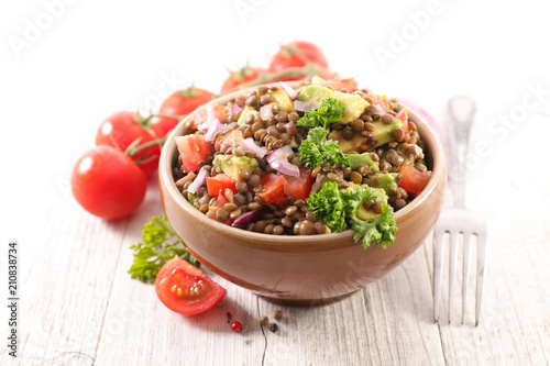 lentils salad with tomato, avocado and onion