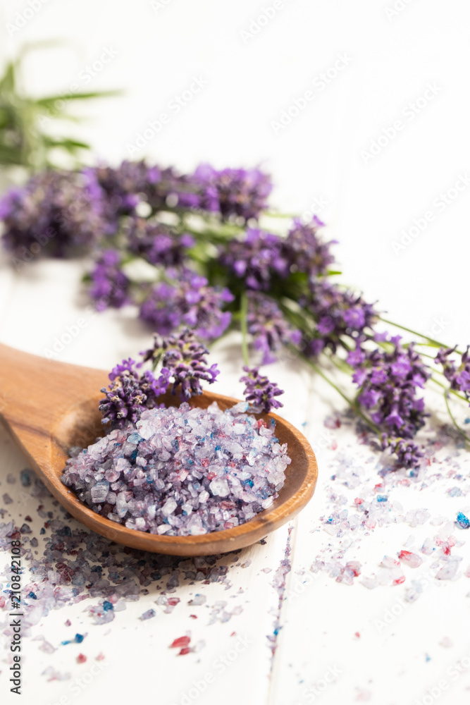 Zauberhaftes Lavendel badesalz Zauberhaftes Lavendel badesalz
