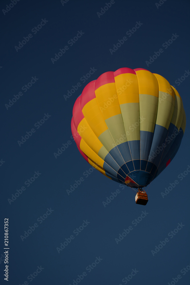 Fototapeta premium Hot air balloon colorful in sky
