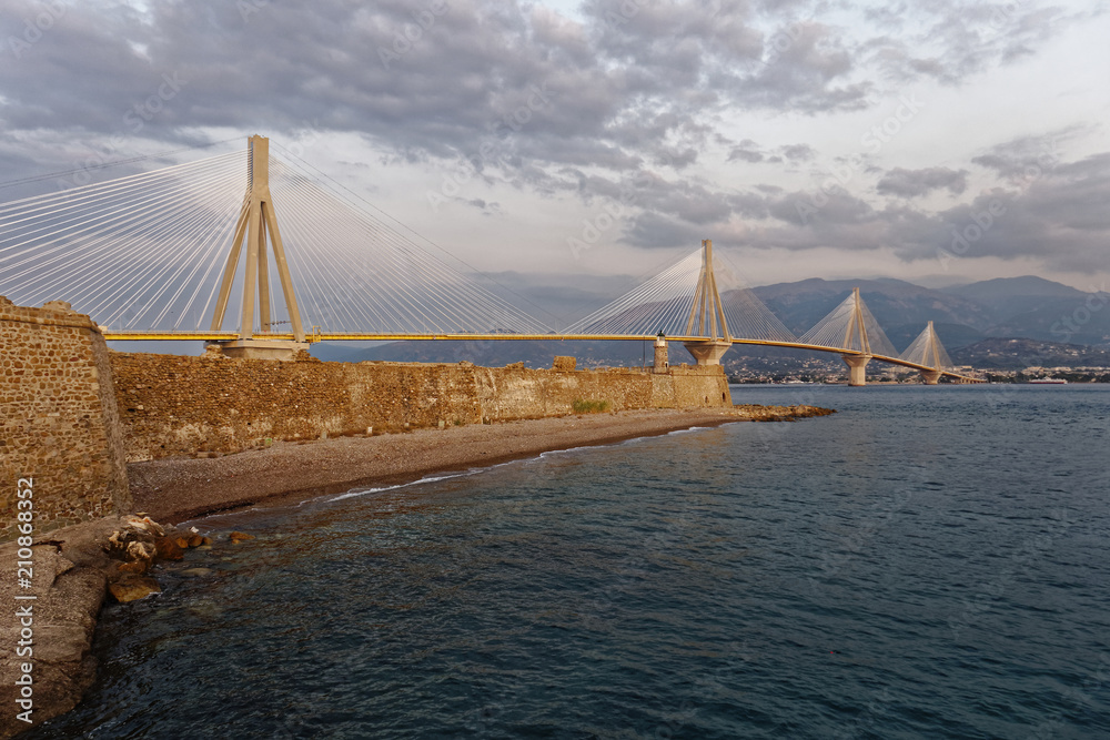 Obraz premium Rio Antirio bridge view from the north