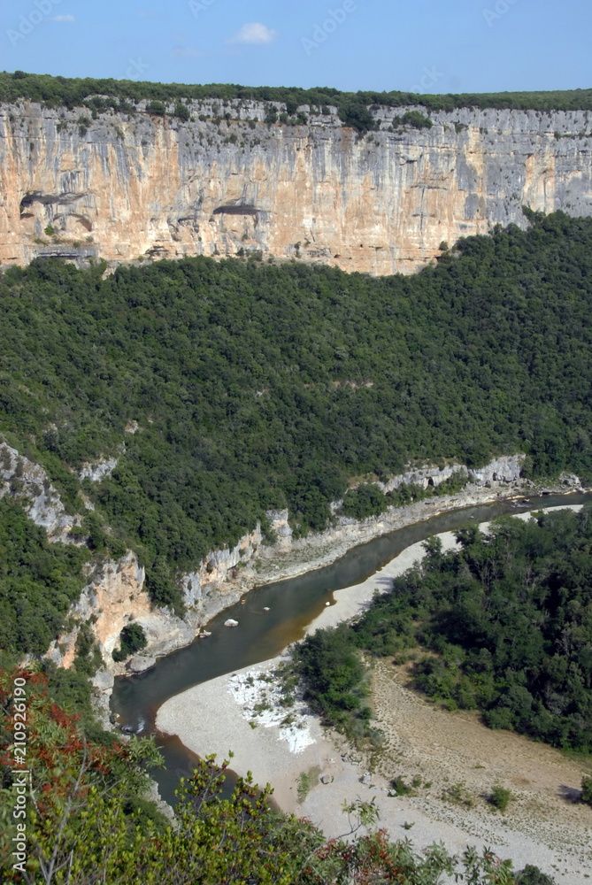 Gorges de l'Ardèche et falaises, Ardèche, France