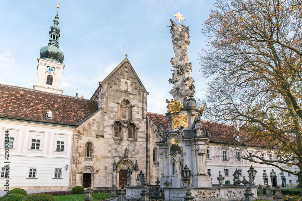 Naklejka premium Stift Heiligenkreuz