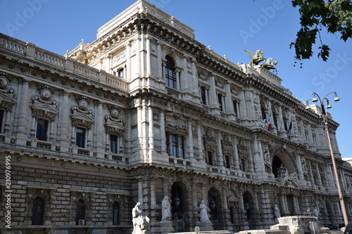 palais de justice à Rome