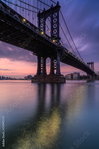 Manhattan bridge during sunrise
