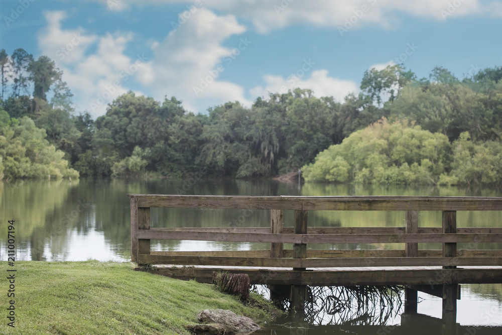 Fototapeta premium Florida Lake with Bridge on a Beautiful Day