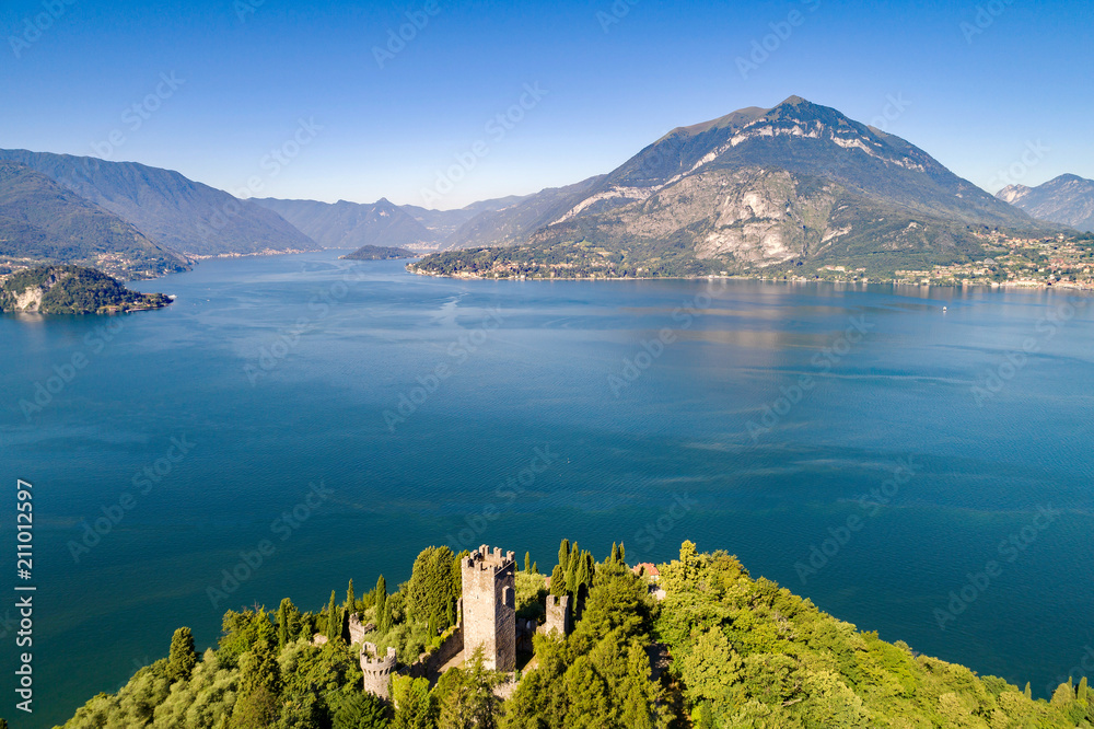 castello-di-vezio-varenna-lago-di-como-it-vista-aerea-foto-de