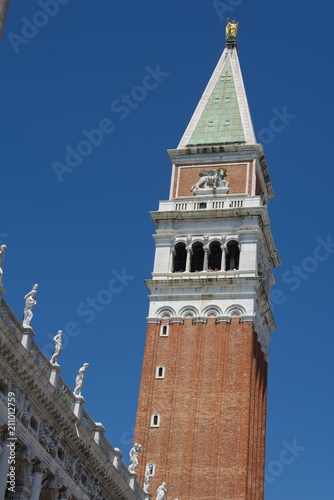 Cuadro en lienzo view st mark's campanile bell tower in Venice