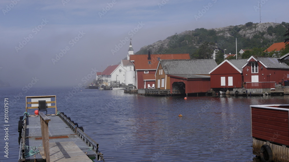 Kirkhavn im Morgennebel, Insel Hidra / Südnorwegen Kirkhavn im Morgennebel, Insel Hidra / Südnorwegen