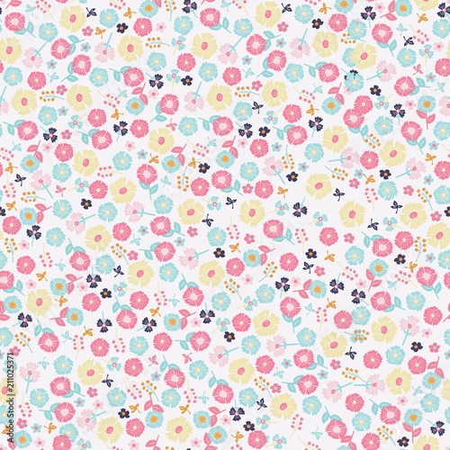 Simple cute pattern in small-scale flowers. Cute Floral pattern in the small flower. Motifs scattered random. Seamless vector texture. Elegant template for fashion prints.