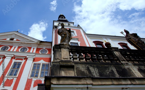 Wycieczka do kompleksu klasztornego w Broumovo, czeskiej barokowej miejscowości  photo