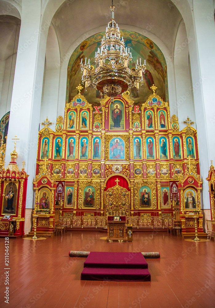 Naklejka premium Beautiful orthodox church interior