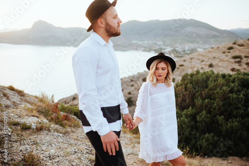 love story on sunset photo