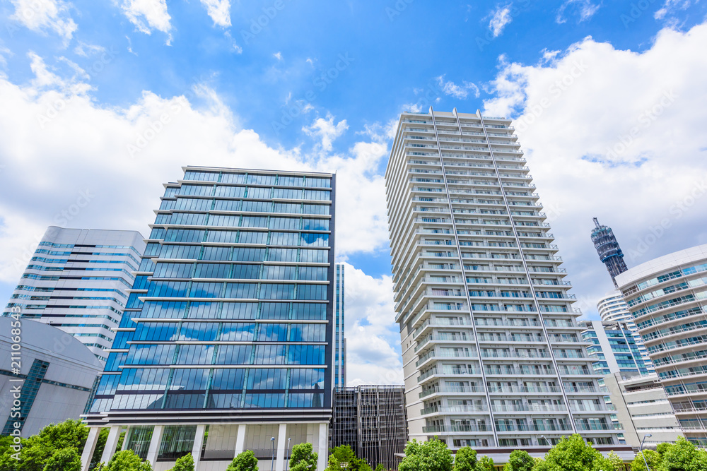 Fototapeta premium 横浜の高層マンション High-rise condominium in Yokohama