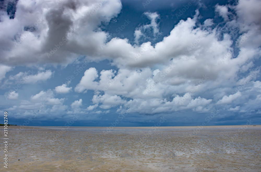 View the sky and the sea at Bang Pu in Samut prakan.